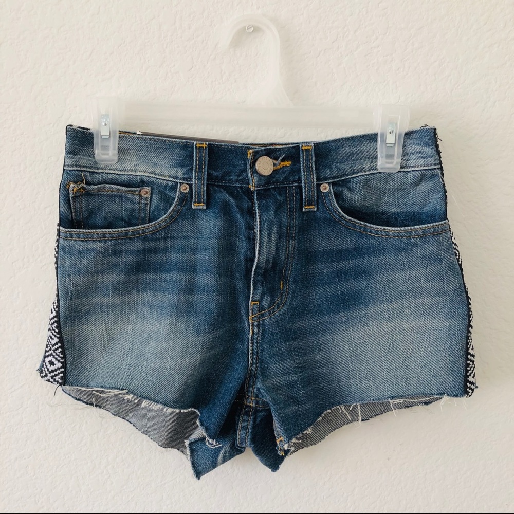 BDG High Rise Girlfriend Shorts